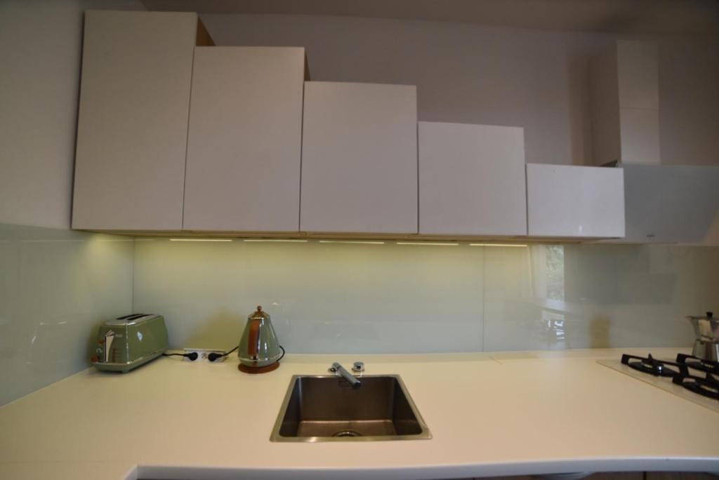 Designer Apartment 110M2 With King Size Beds & Equipped Kitchen Krakow Luaran gambar