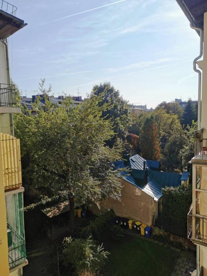 Designer Apartment 110M2 With King Size Beds & Equipped Kitchen Krakow Luaran gambar